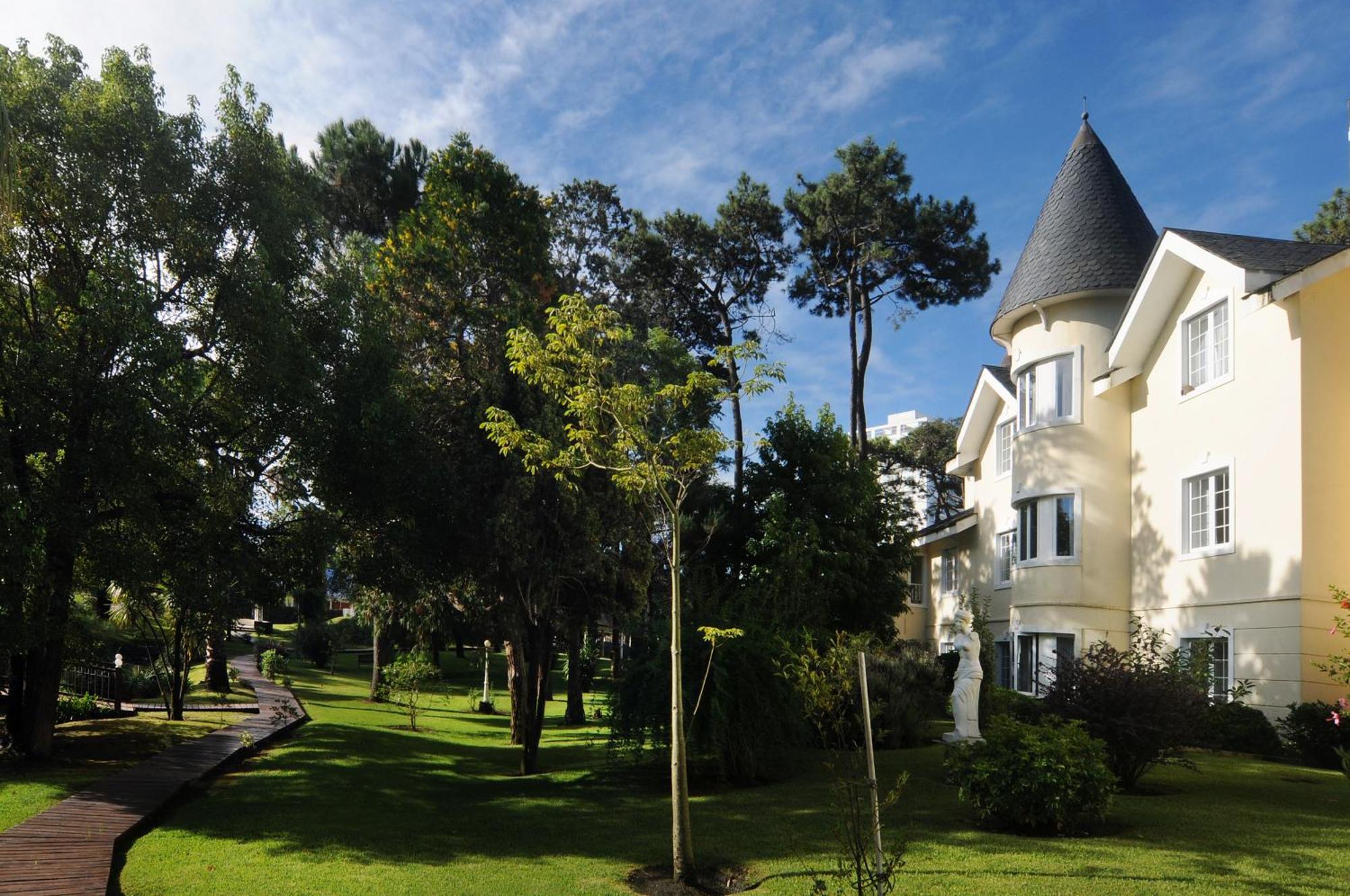 Parque Hotel Jean Clevers Punta del Este Exteriér fotografie The hotel
