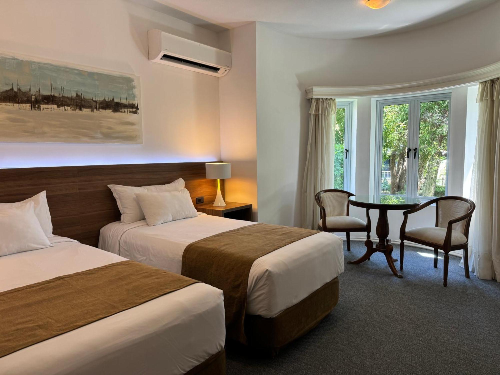 Parque Hotel Jean Clevers Punta del Este Exteriér fotografie A room at the hotel